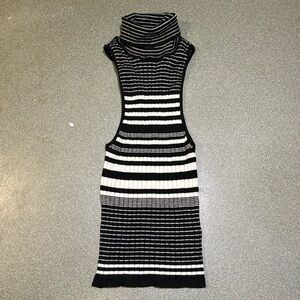 Turtle Neck Tank